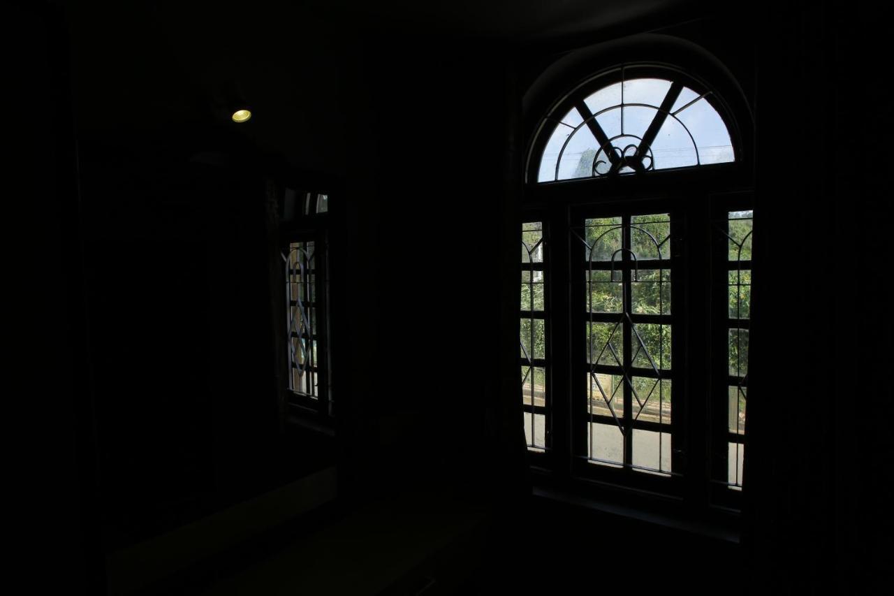 Hotel City Palace Ooty Kültér fotó